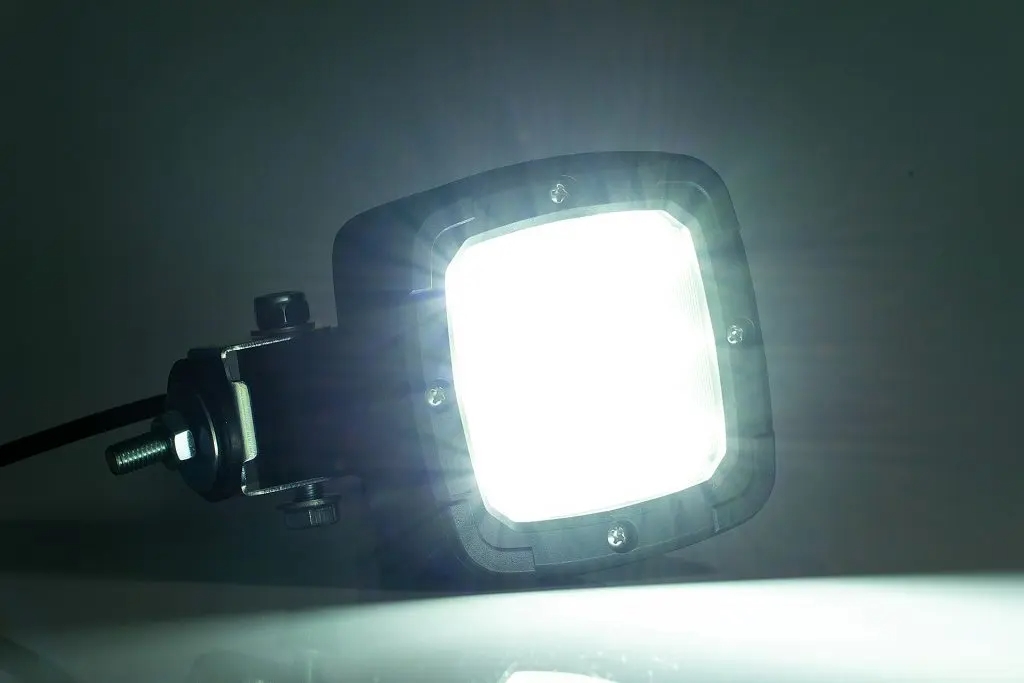 FT-064 LED-1