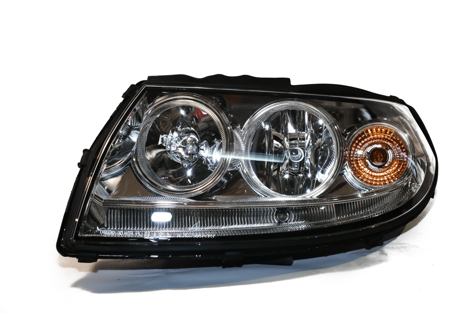 Фара УАЗ Патриот 3163 Automotive Lighting 676512121 левая, 6 490 руб.