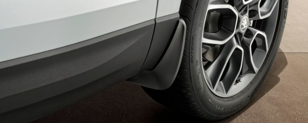 Передние и задние брызговики SATORI в штатные места ко всем известным маркам Lada, Renault, Toyota, Mazda, Nissan, Mitsubishi, Subaru, Hyundai, Chevrolet, Ford, VW, Skoda, Audi, BMW, Volvo, Lexus, Nissan, Infiniti, Kia, Haval, Chery, Geely, Suzuki