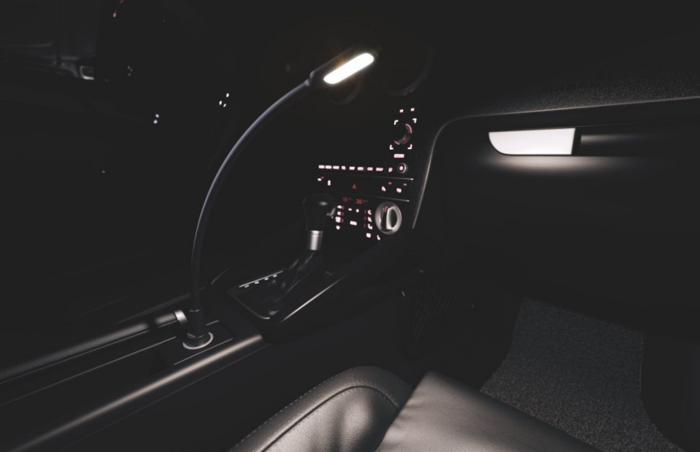Штурманский светильник для чтения крепление на винтах OSRAM ONYX Copilot L+7 Штурманский светильник для чтения крепление на винтах OSRAM ONYX Copilot L+7