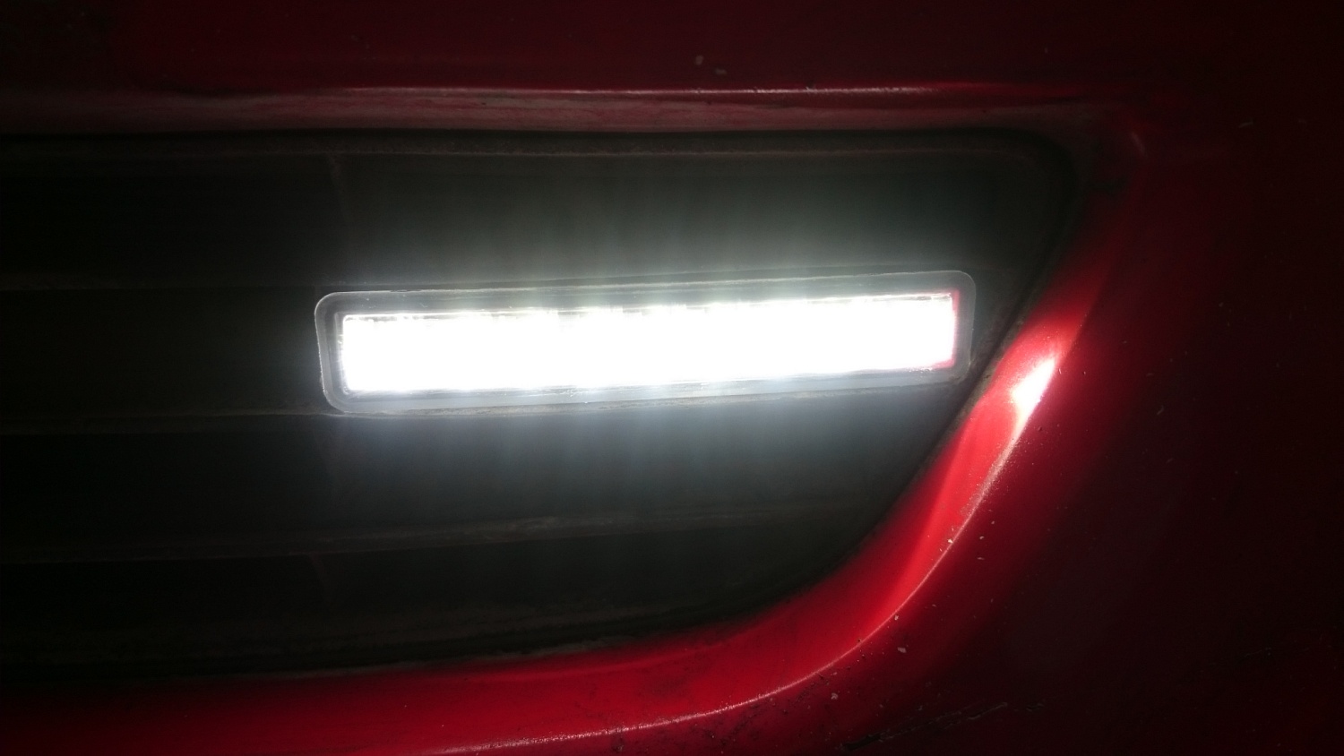 Светодиодные дневные ходовые огни Philips 12831WLEDX1 DRL DayLight 9, комплект